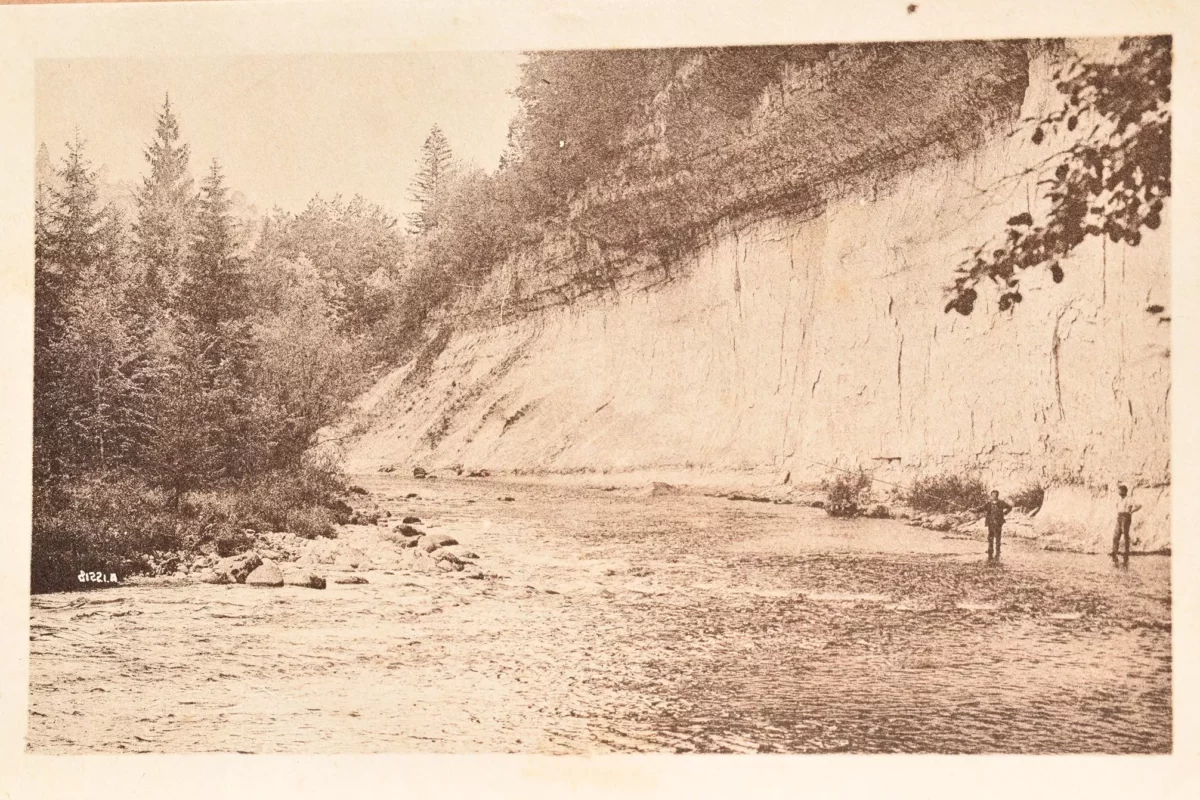 rocheblanche-larixouse-jura-histoire-carte-postale